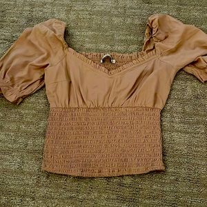 Brown short sleeved Abercrombie top